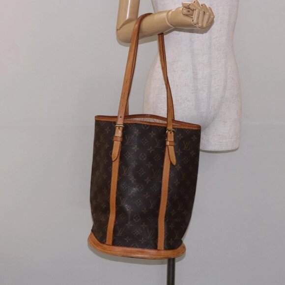 LOUIS VUITTON Monogram Bucket GM Shoulder Bag M42236 LV Auth 138786 - Picture 1 of 16
